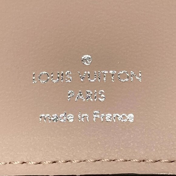 Auth LOUIS VUITTON Portefeuille Clare M80629 Magnolia Mahina - RFID : confirmed - Picture 5 of 11